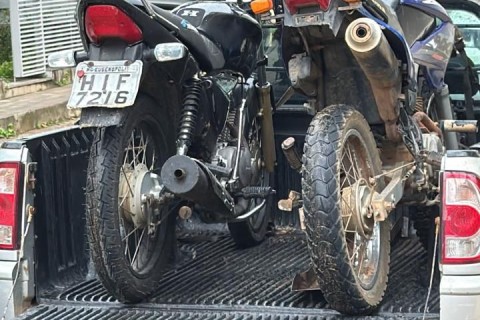 Polícia Militar recupera motos furtadas
