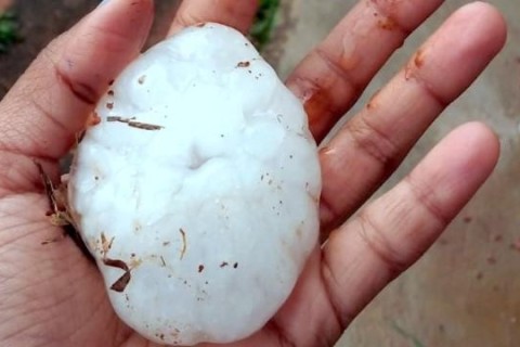 Quase 500 cidades mineiras estão em alerta para tempestade com granizo até quarta