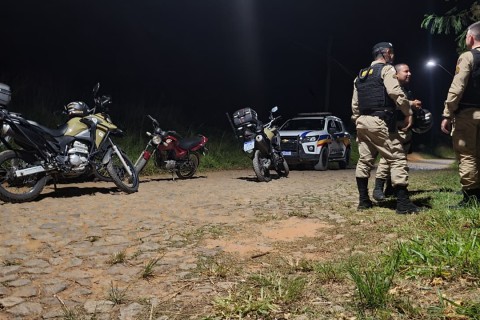 Polícia recupera motocicleta furtada e prende autor por receptação