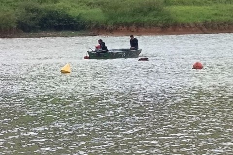 Corpo de Bombeiros localiza corpo de jovem que se afogou ao tentar buscar jet ski em represa
