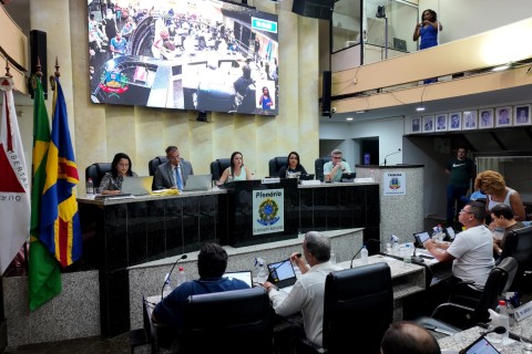 Câmara de Muriaé aprova três projetos do Executivo que reforçam investimentos na Saúde e na Assistência Social