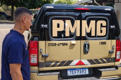 Foragido da justiça com extenso histórico criminal é preso pela PM