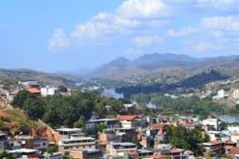 Operação contra facções tem prisões e apreensão de armas e drogas em Além Paraíba e região