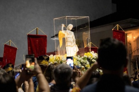 Imagem Peregrina de São Miguel Arcanjo chega à Diocese de Leopoldina em missão nacional
