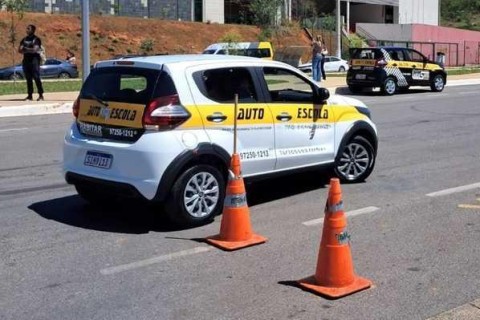 Minas deixa de exigir baliza como etapa isolada e eliminatória na prova para tirar CNH